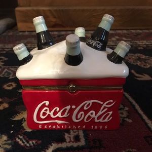 LAST CHANCE Coca Cola Hinged Box New With Tags